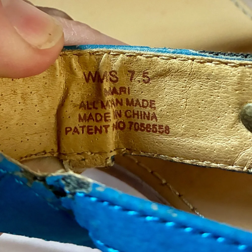 Report Gold and Blue Women's Sandals